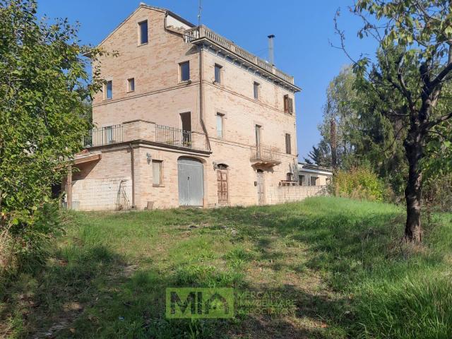 Rustico in vendita a Marche, Fermo