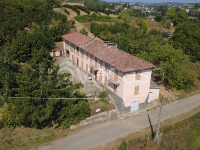 Rustico in vendita a Piemonte, Asti