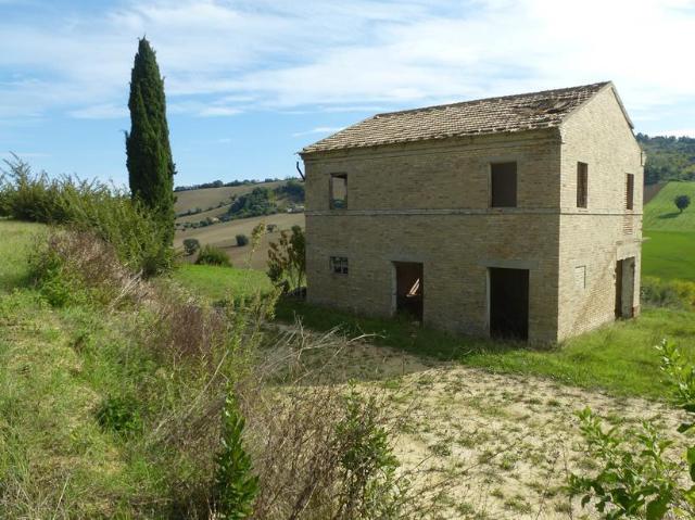 Casa in vendita a Marche, Macerata