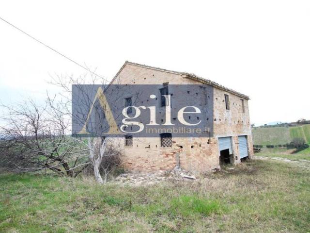 Rustico in vendita a Monteprandone, Ascoli Piceno