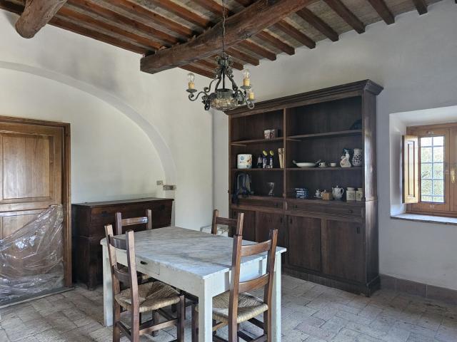 Rustico in vendita a Unione dei Comuni Circondario dell'Empolese Valdelsa, Montespertoli