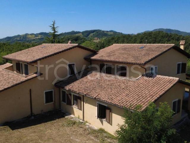 Rustico in vendita a San Lorenzo, Gualdo Tadino