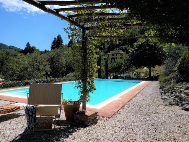 Rustico in vendita a Unione dei comuni Media Valle del Serchio, Pescaglia