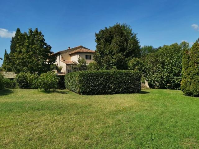 Rustico in vendita a Lecchi, Toscana