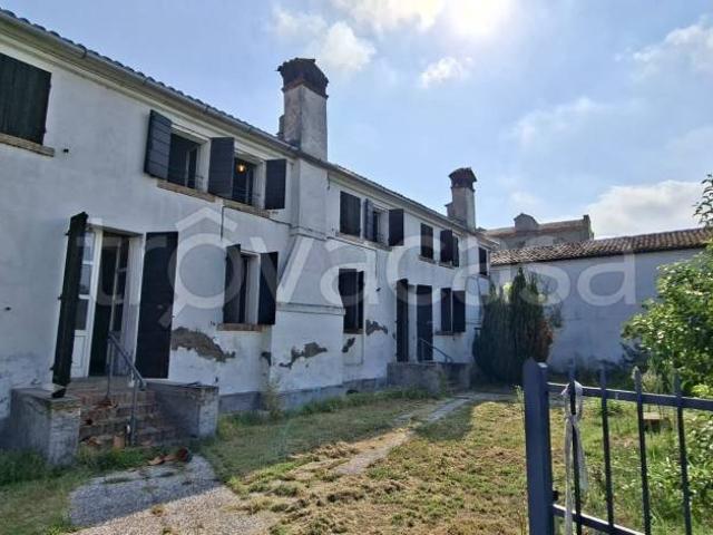Rustico in vendita a Raccano, Polesella