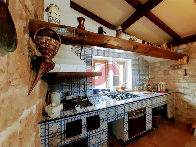Rustico in vendita a Pontelandolfo, Campania