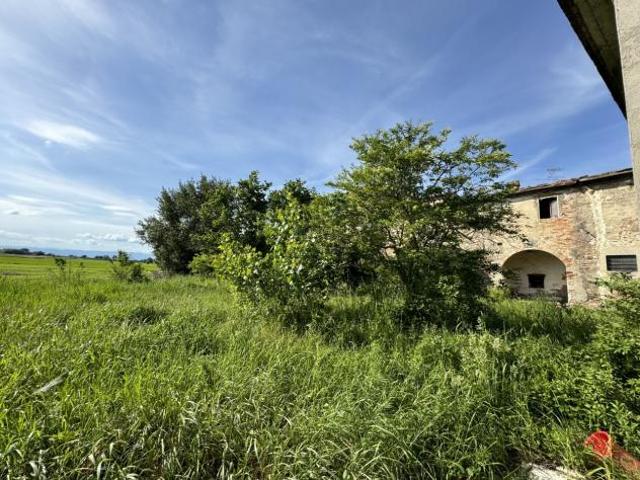 Terreno in vendita a Prato, Toscana