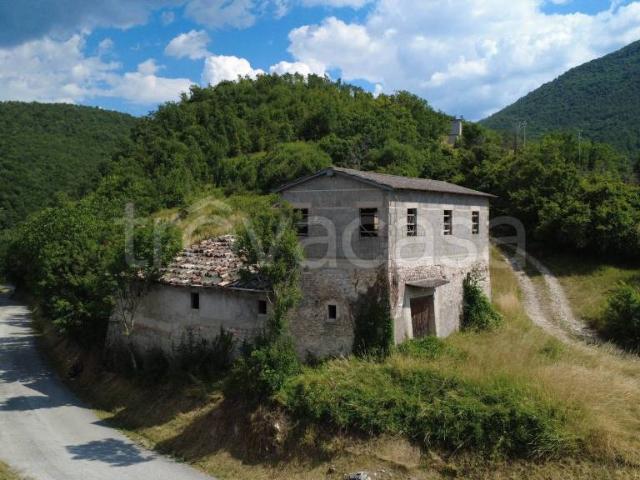 Rustico in vendita a Preci, Umbria