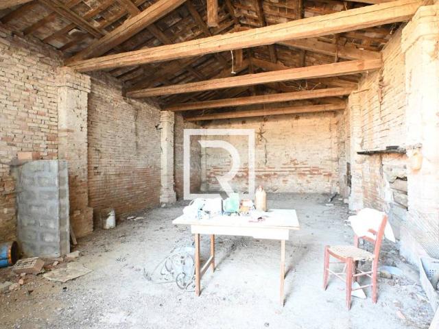 Rustico in vendita a Ravenna, Reggio Emilia
