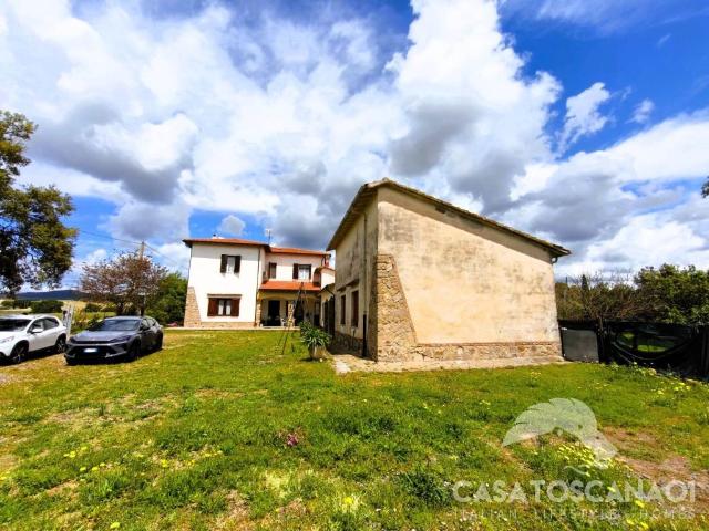 Rustico in vendita a Roccastrada, Toscana