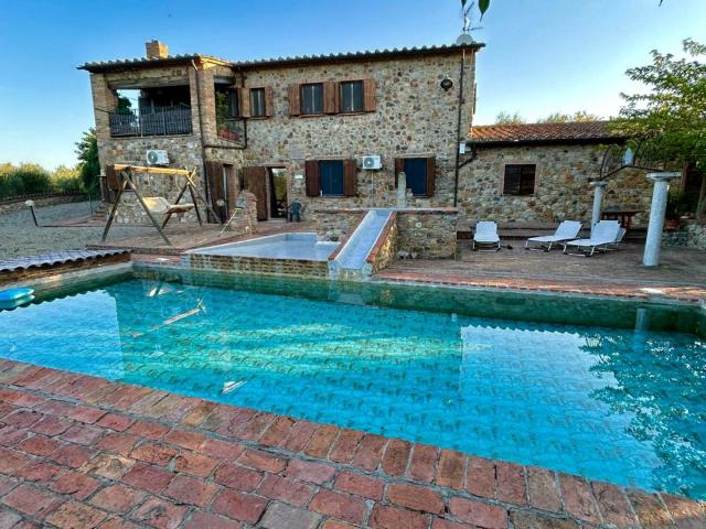 Rustico in vendita a Roccastrada, Grosseto