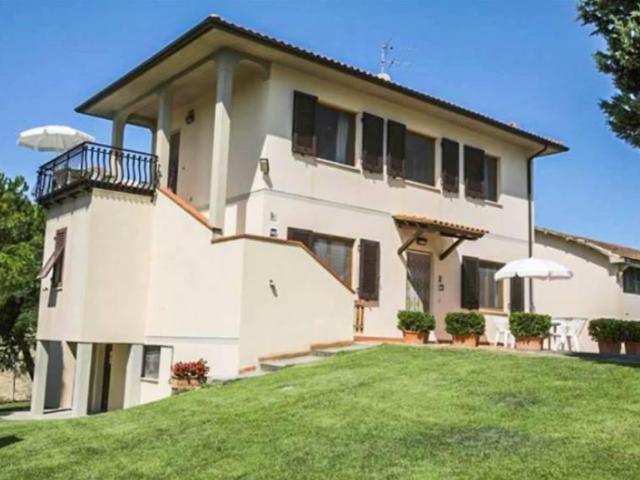 Rustico in vendita a Rosignano Marittimo, Toscana