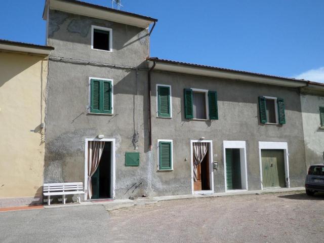 Rustico in vendita a San Miniato, Toscana