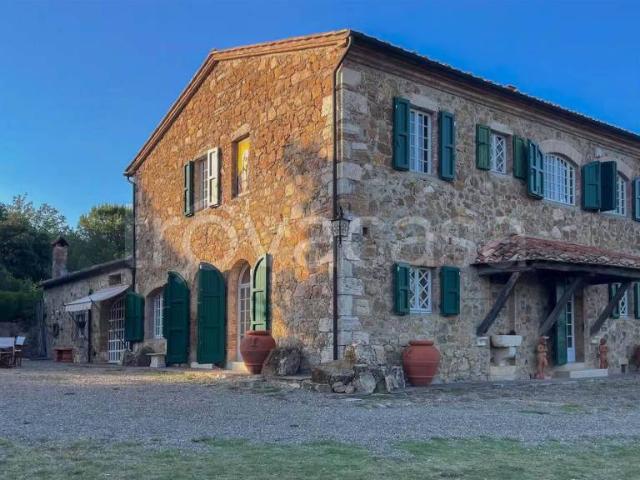 Rustico in vendita a Bagno Vignoni, San Quirico d'Orcia