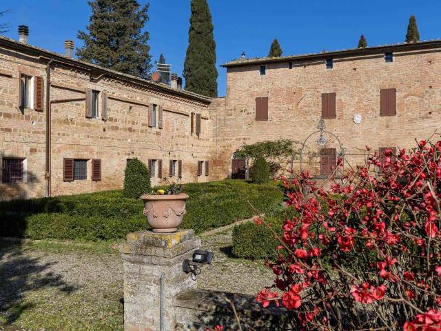 Rustico in vendita a Pian delle Fornaci, Siena
