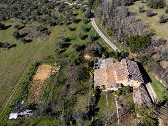 Rustico in vendita a Pian delle Fornaci, Siena