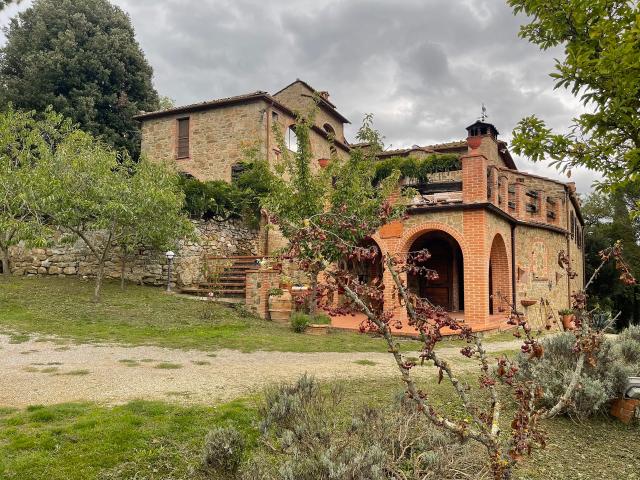 Rustico in vendita a Pieve Di Sinalunga, Toscana