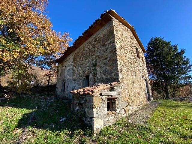 Rustico in vendita a Unione di Comuni Montani Colline del Fiora, Sorano