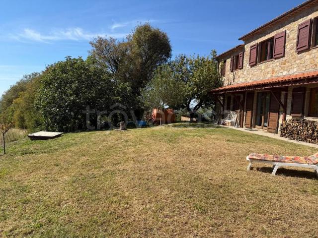 Rustico in vendita a Sorano, Grosseto