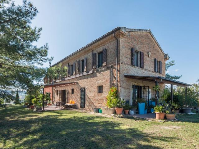 Casa in vendita a Marche, Ancona