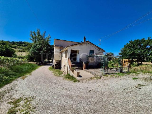 Rustico in vendita a Izzalini, Umbria