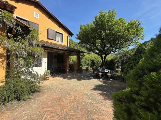 Terreno in vendita a Vaiano, Toscana