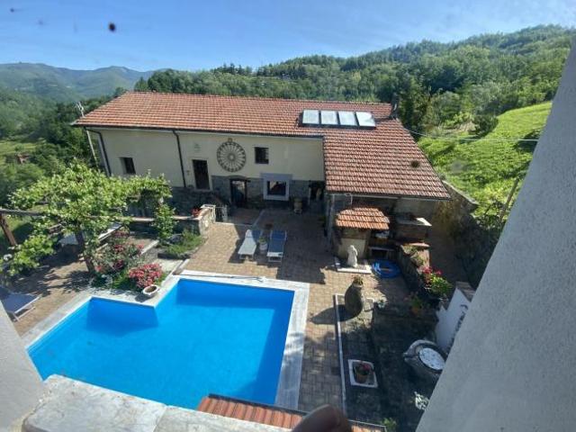 Terreno in vendita a Varese Ligure, Liguria