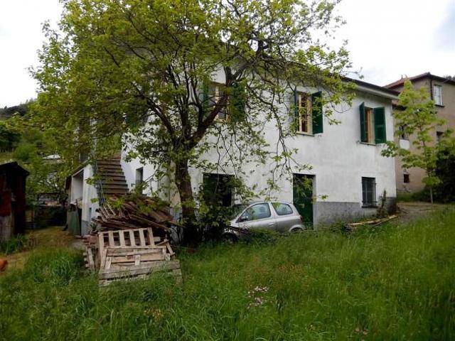 Terreno in vendita a Varese Ligure, Liguria