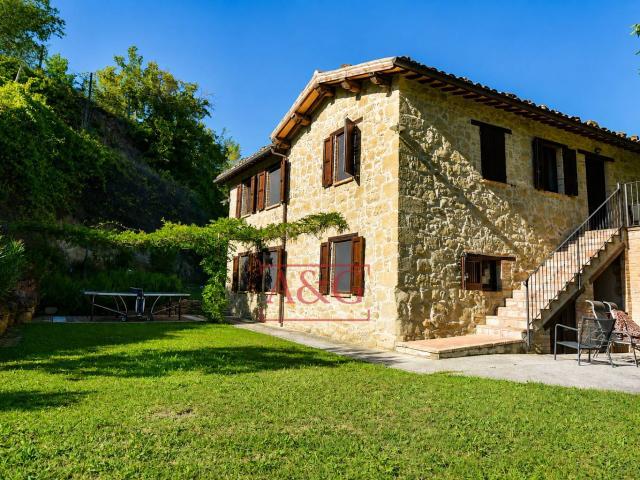 Rustico in vendita a Marche, Ascoli Piceno