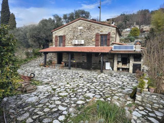 Terreno in vendita a Vezzano Ligure, Liguria