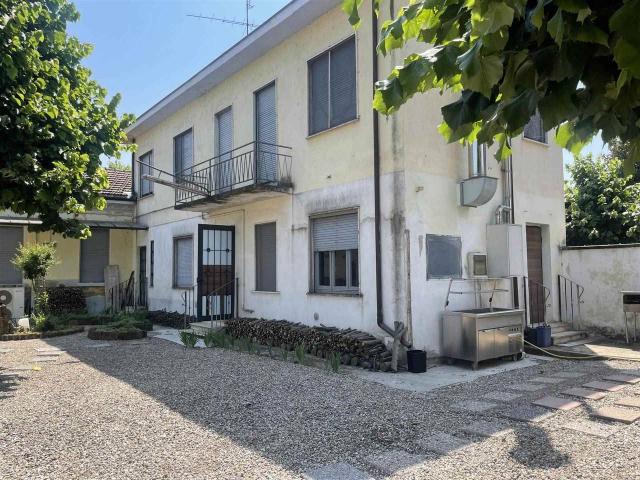 Palazzo in vendita a Morsella, Vigevano