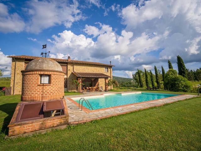 Casa in vendita a Volterra, Toscana