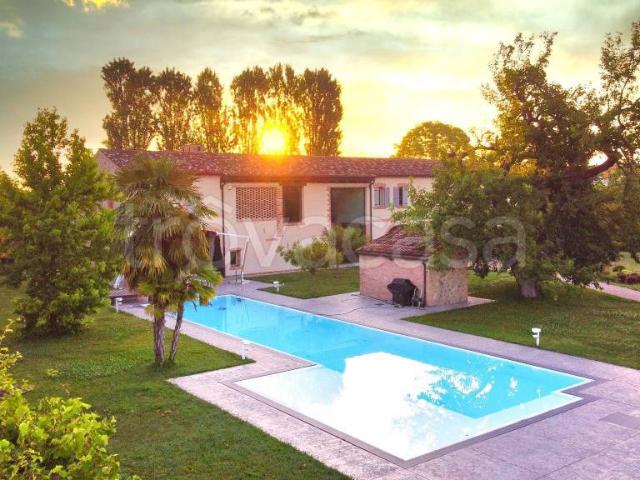 Rustico in vendita a Albignasego, Veneto