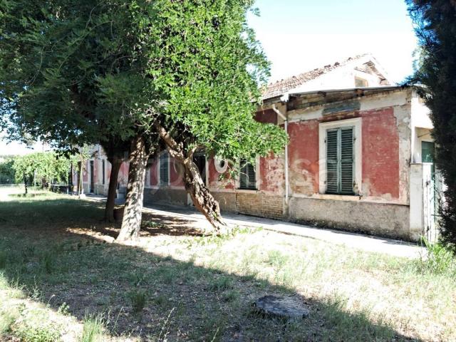 Rustico in vendita a Borgo Solestà, Ascoli Piceno