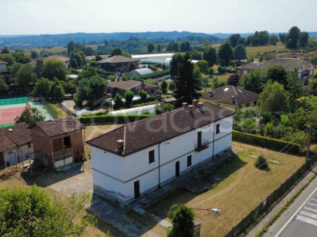 Rustico in vendita a Piemonte, Asti