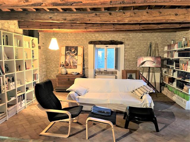 Casa in vendita a Marche, Pesaro E Urbino