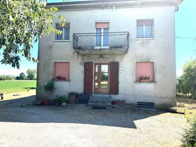 Villa Indipendente in vendita a Montechiarugolo, Reggio Emilia
