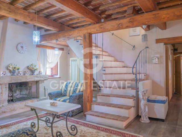 Casa in vendita a Monteleone D'orvieto, Umbria