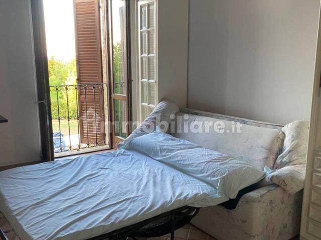 Villa Indipendente in affitto a Strada, Marche