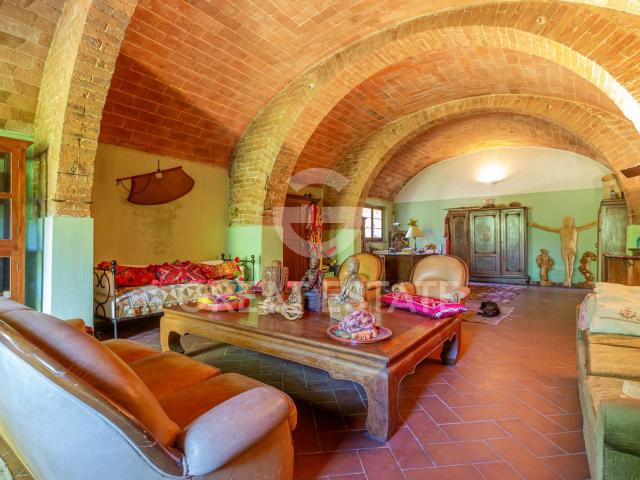 Casa in vendita a Chiusi Città, Toscana