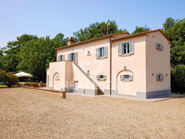 Casa in vendita a Cortona, Toscana