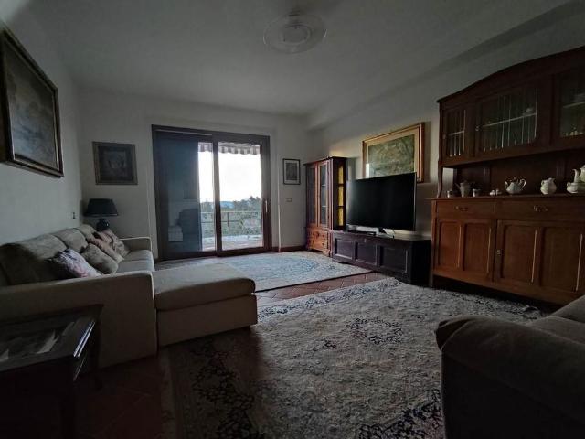 Villa Indipendente in affitto a Fornaci, Torgiano