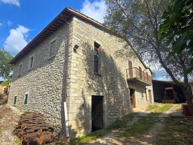 Casa in vendita a Baschi, Umbria