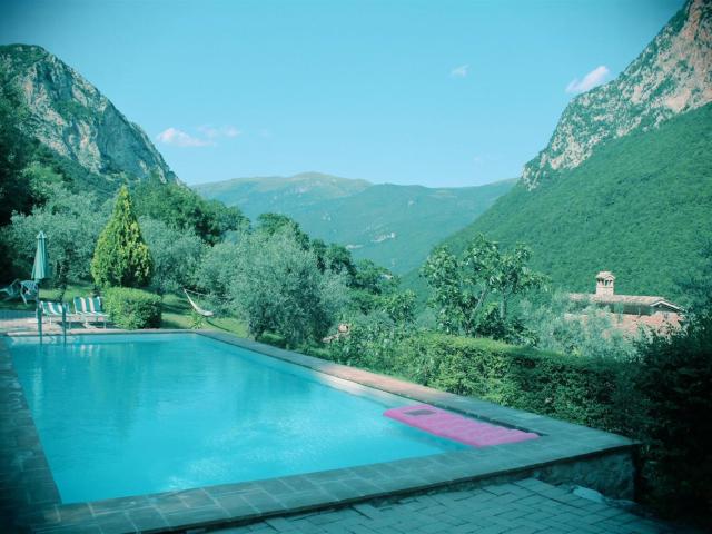 Casa in vendita a Precetto, Ferentillo
