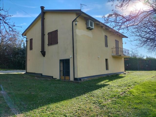 Casa in vendita a Borgo San Giacomo, Marche
