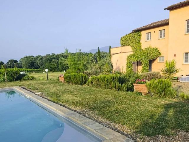 Casa in vendita a Castiglion Fiorentino, Toscana