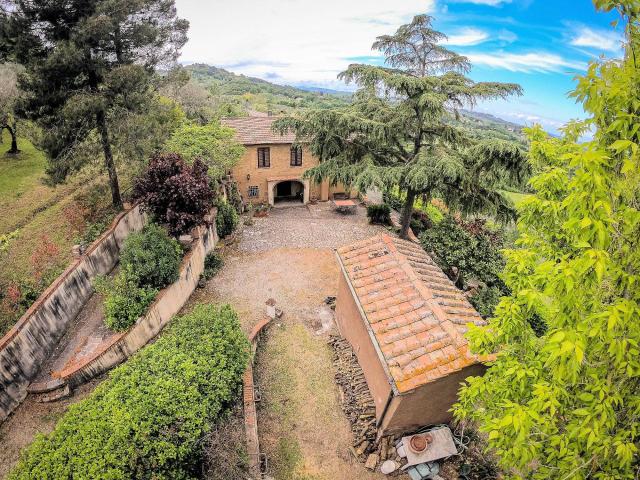 Casa in vendita a Volterra, Toscana