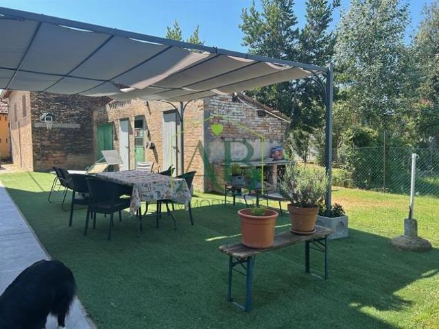 Villa Indipendente in vendita a Russi, Reggio Emilia