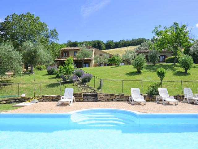 Casa in vendita a Marche, Macerata