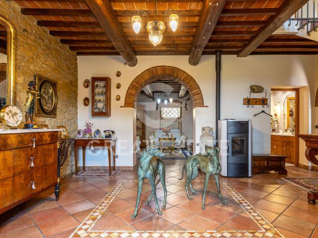 Casa in vendita a Palazzo Del Pero, Toscana